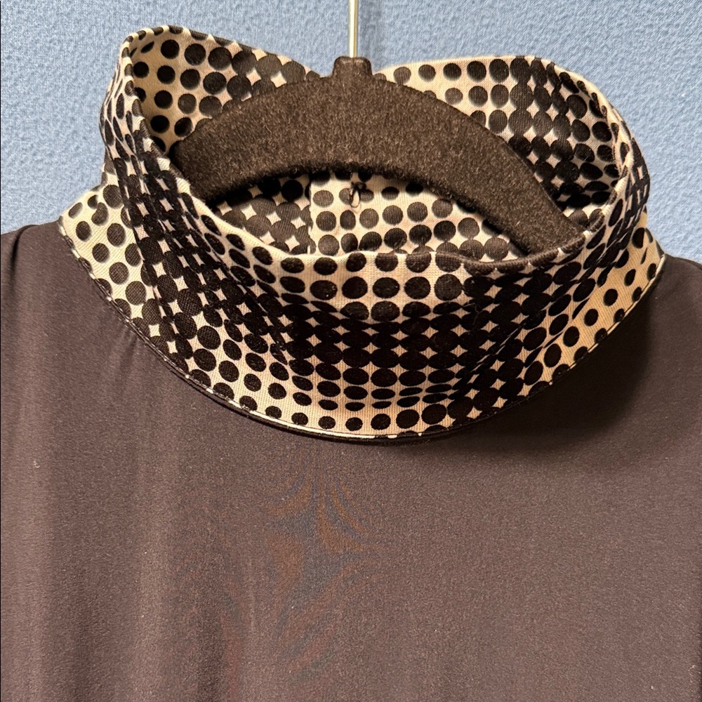 Black Sleeveless Top with Checkered Accents Open Back and Material Belt Size M - Picture 2 of 16